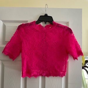 Women’s floral textured crop top